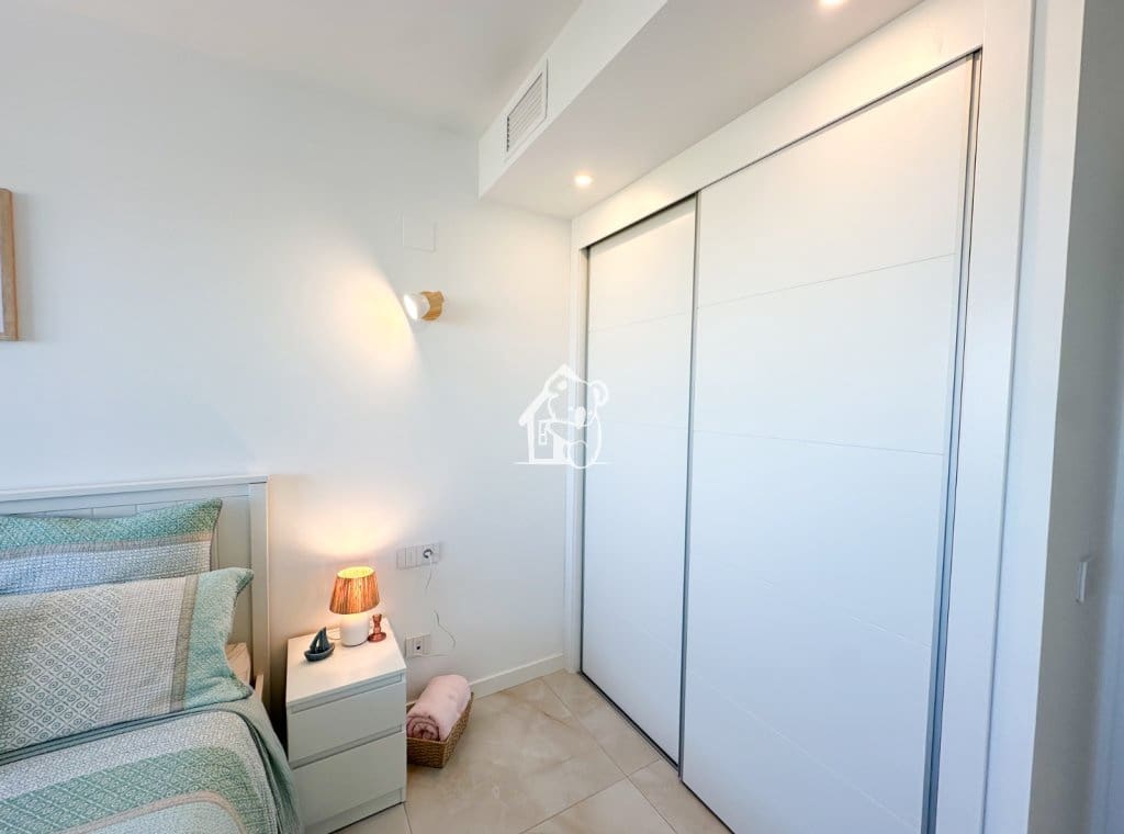 2 Zimmer Apartment zu vermieten in Orihuela Costa mit Pool Garage - 1.800 € (Ref: 10167989)