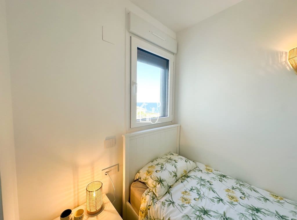 2 Zimmer Apartment zu vermieten in Orihuela Costa mit Pool Garage - 1.800 € (Ref: 10167989)