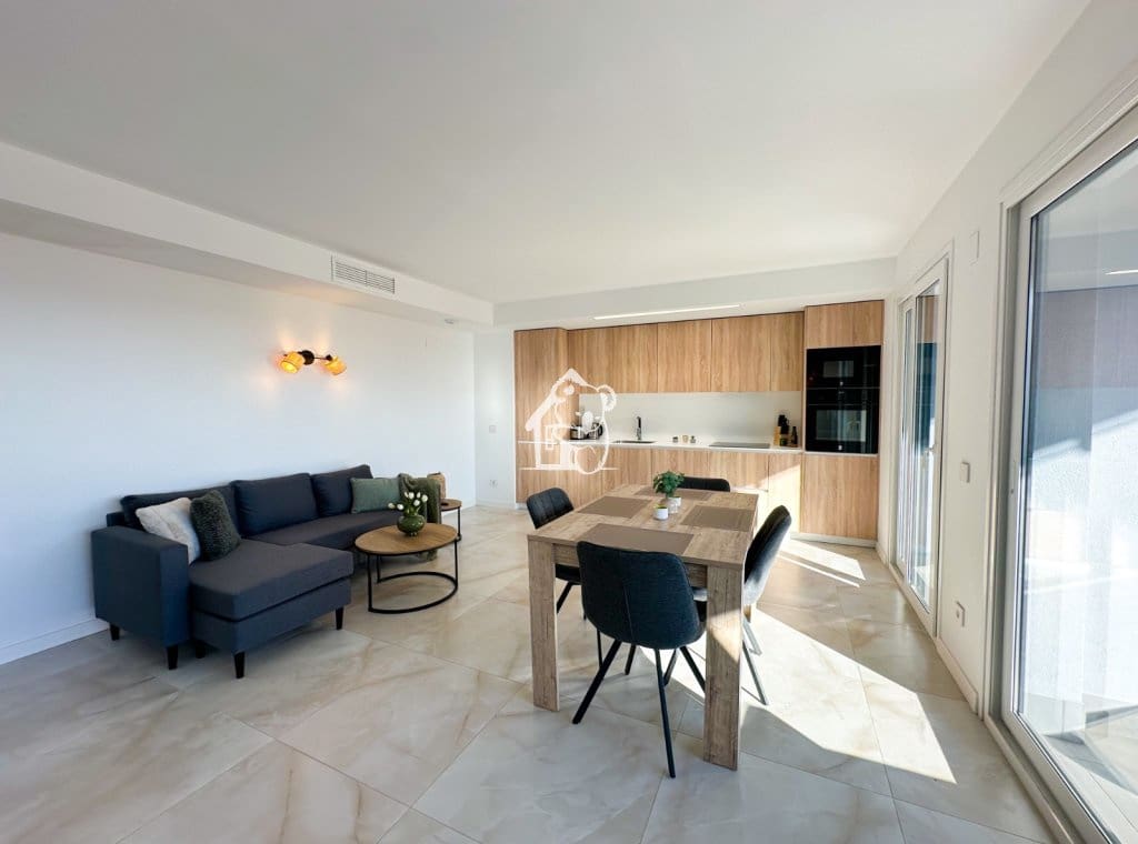 2 Zimmer Apartment zu vermieten in Orihuela Costa mit Pool Garage - 1.800 € (Ref: 10167989)