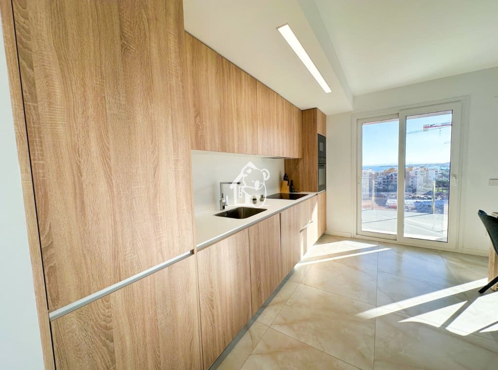 2 Zimmer Apartment zu vermieten in Orihuela Costa mit Pool Garage - 1.800 € (Ref: 10167989)