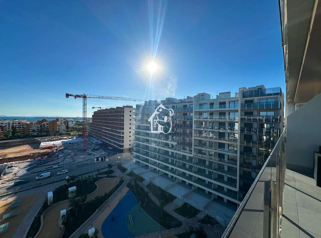 2 Zimmer Apartment zu vermieten in Orihuela Costa mit Pool Garage - 1.800 € (Ref: 10167989)