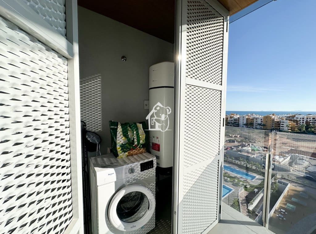 2 Zimmer Apartment zu vermieten in Orihuela Costa mit Pool Garage - 1.800 € (Ref: 10167989)