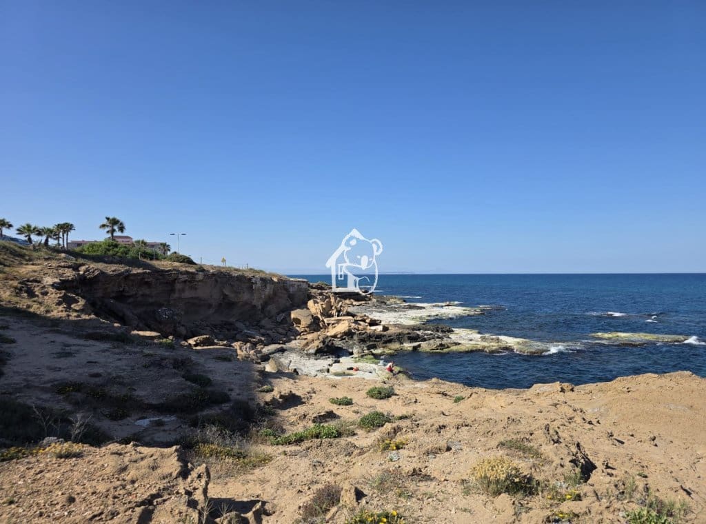 2 sypialnia Apartament przy plaży do wynajęcia w La Mata z basenem garażem - 850 € (Ref: 10167990)