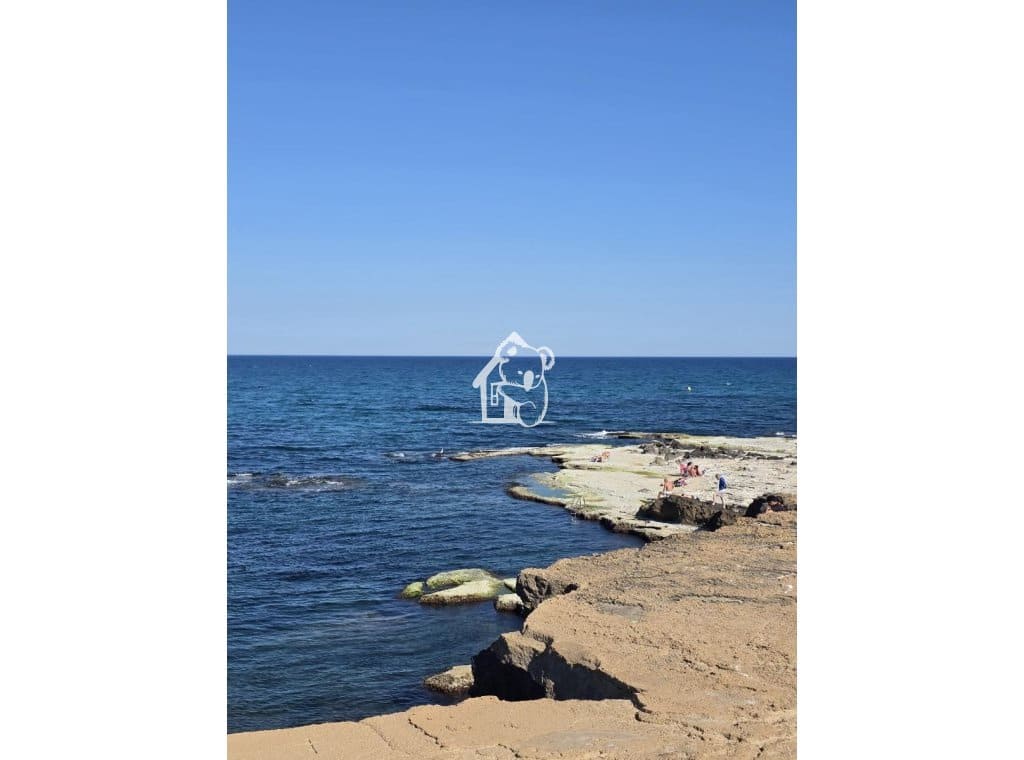 2 sypialnia Apartament przy plaży do wynajęcia w La Mata z basenem garażem - 850 € (Ref: 10167990)