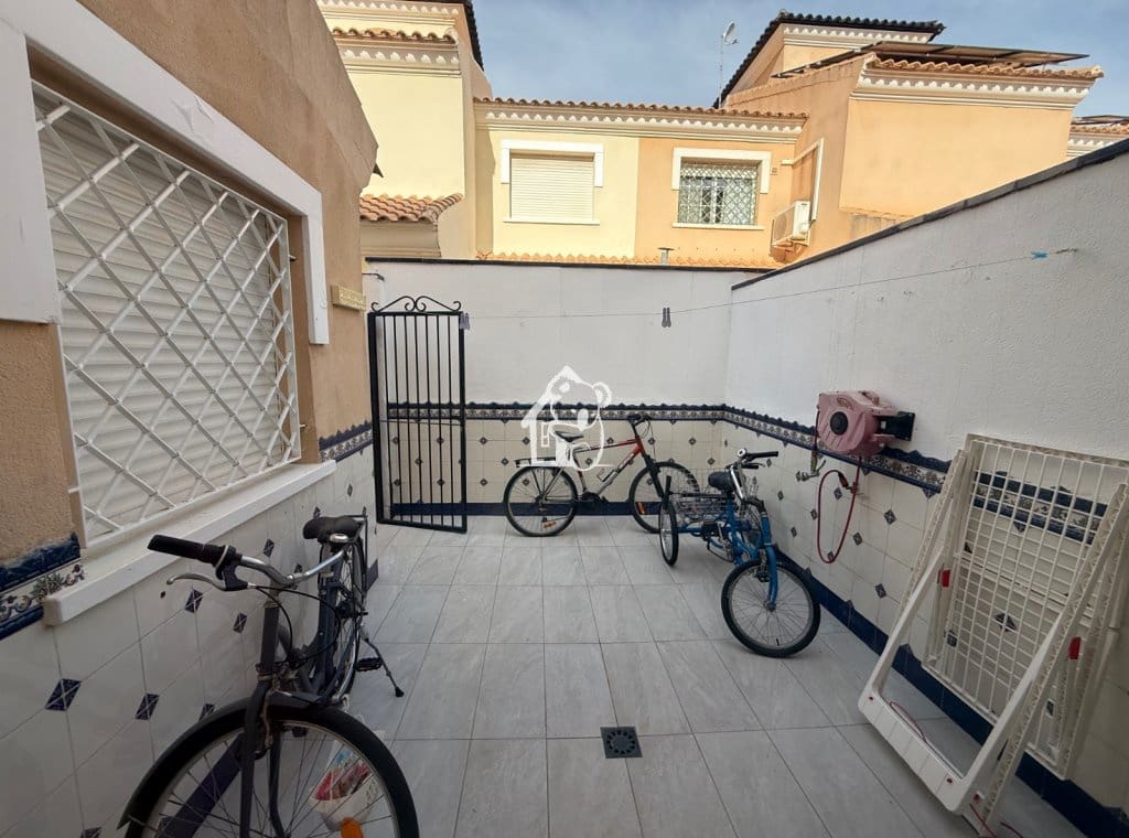 3 camera da letto Casa da affittare in Pilar de la Horadada con piscina - 1.550 € (Rif: 10173041)