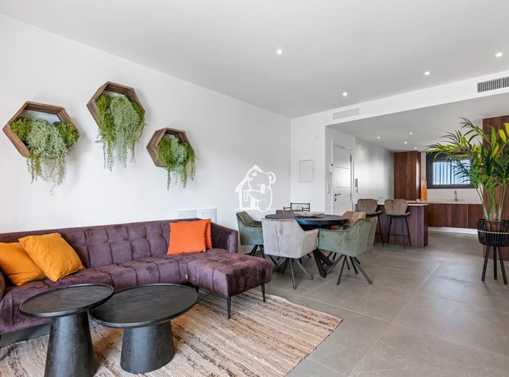 2 soverom Leilighet til leie i Villamartin med svømmebasseng garasje - € 1 400 (Ref: 10173043)