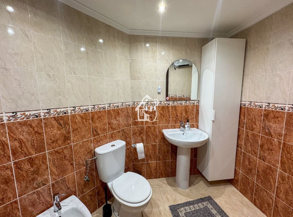 3 slaapkamer Appartement te huur in Torrevieja met zwembad - € 1.000 (Ref: 10173044)