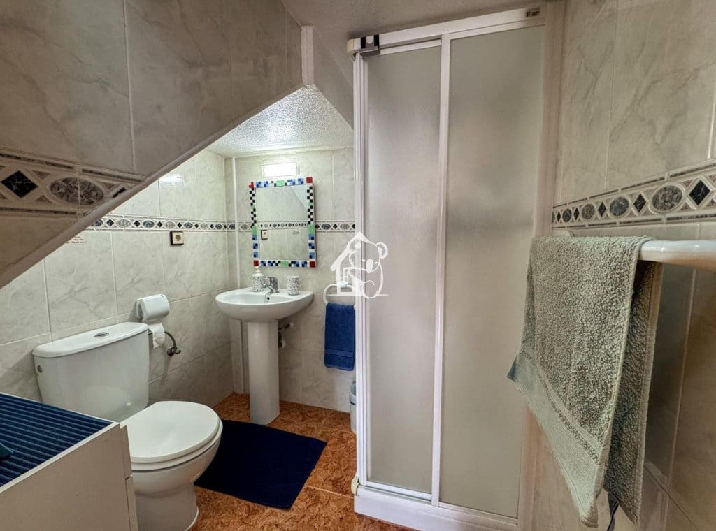 3 soveværelse Byhus til leje i Orihuela Costa med swimmingpool garage - € 1.300 (Ref: 10176158)