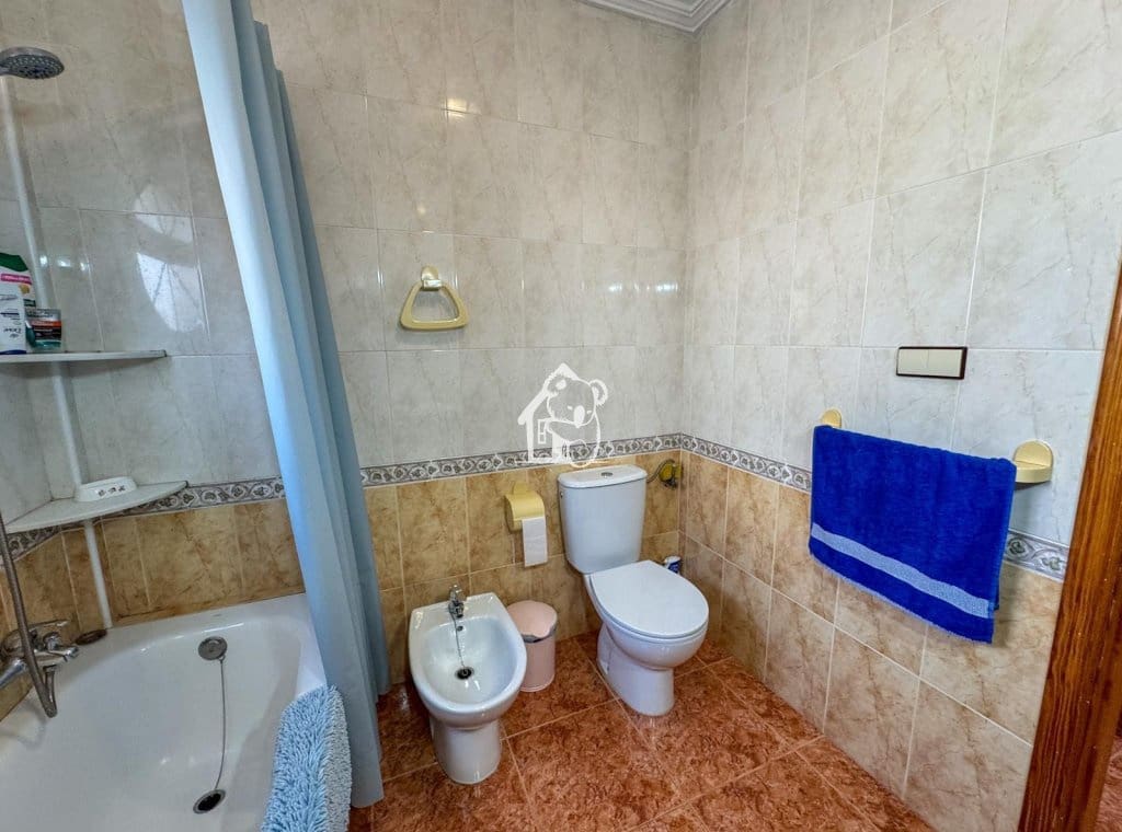 3 soveværelse Byhus til leje i Orihuela Costa med swimmingpool garage - € 1.300 (Ref: 10176158)