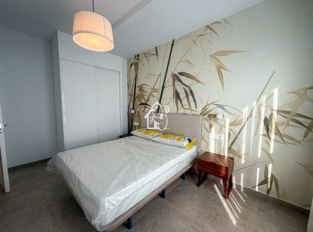 1 makuuhuone Huoneisto vuokrattavana paikassa Torrevieja mukana uima-altaan - 800 € (Ref: 10176160)