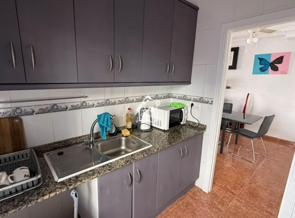 3 slaapkamer Huis te huur in Orihuela met zwembad garage - € 1.200 (Ref: 10179704)