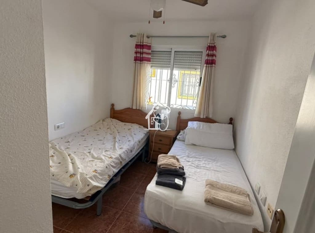 3 slaapkamer Huis te huur in Orihuela met zwembad garage - € 1.200 (Ref: 10179704)