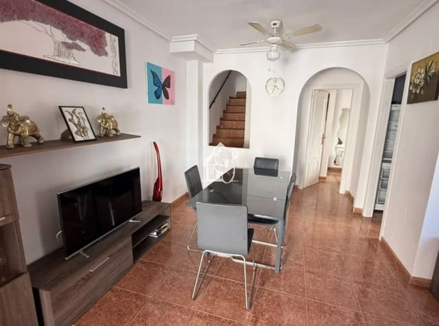 3 slaapkamer Huis te huur in Desamparados - Hurchillo - Torremendo, Orihuela met zwembad garage - € 1.200 (Ref: 10179704)