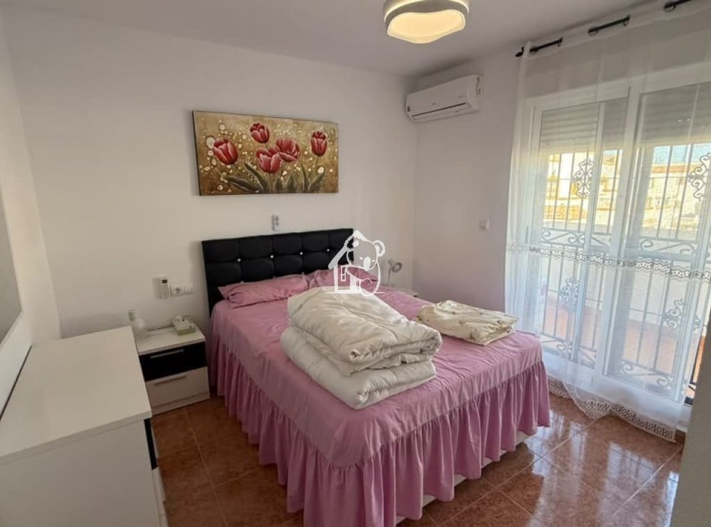 3 slaapkamer Huis te huur in Orihuela met zwembad garage - € 1.200 (Ref: 10179704)