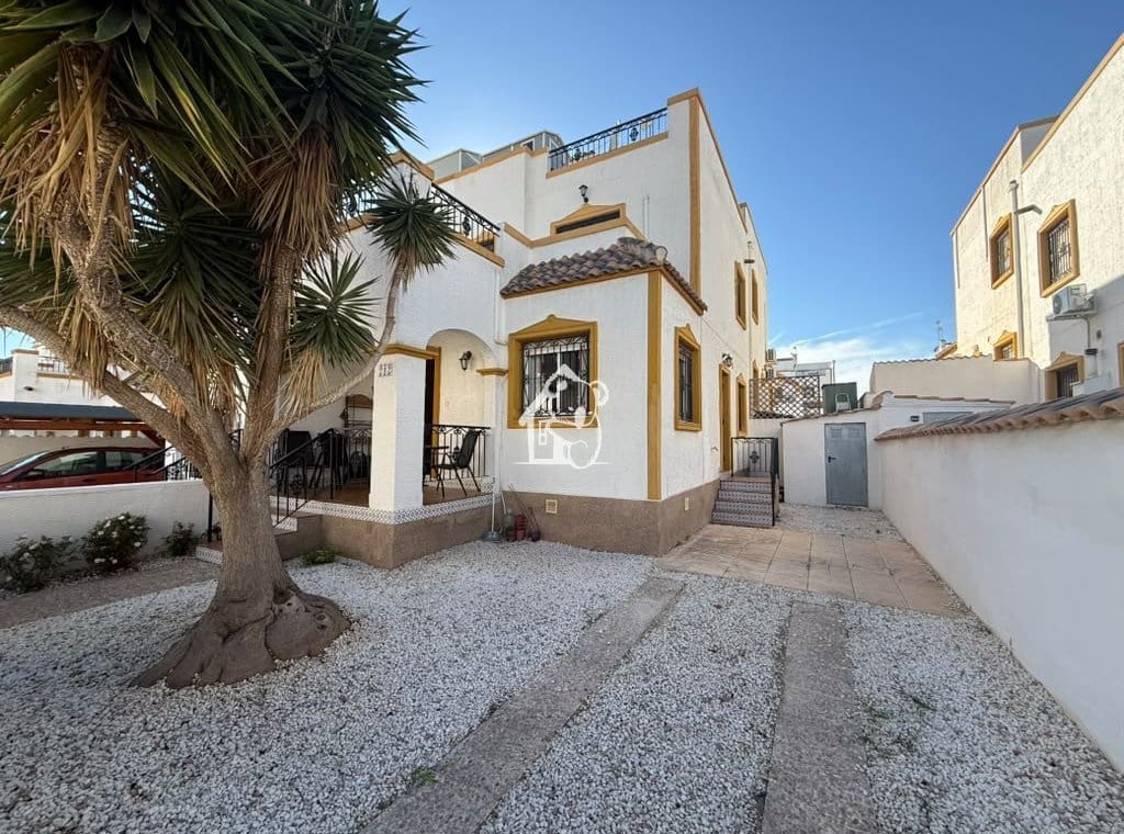 3 slaapkamer Huis te huur in Orihuela met zwembad garage - € 1.200 (Ref: 10179704)
