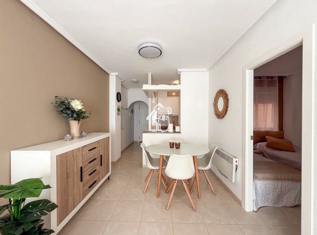 2 camera da letto Appartamento da affittare in Torrevieja con piscina - 850 € (Rif: 10179705)