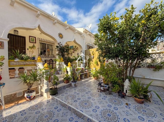 2 soveværelse Byhus til salg i San Miguel de Salinas - € 225.000 (Ref: 10182322)