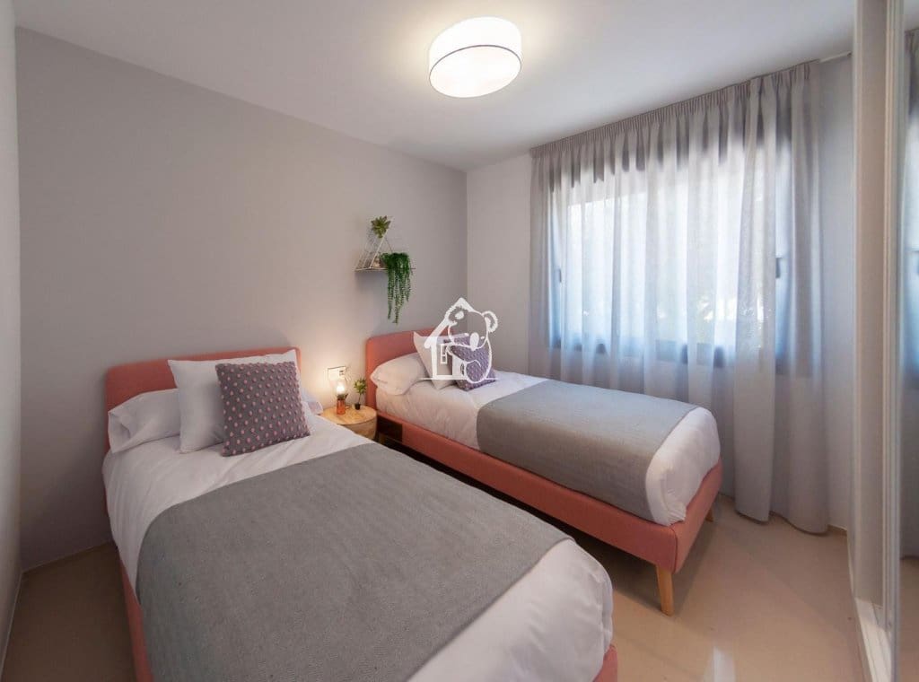Villa/Maison de 4 chambres à louer à Benijofar avec piscine - 3 000 € (Ref: 10184059)