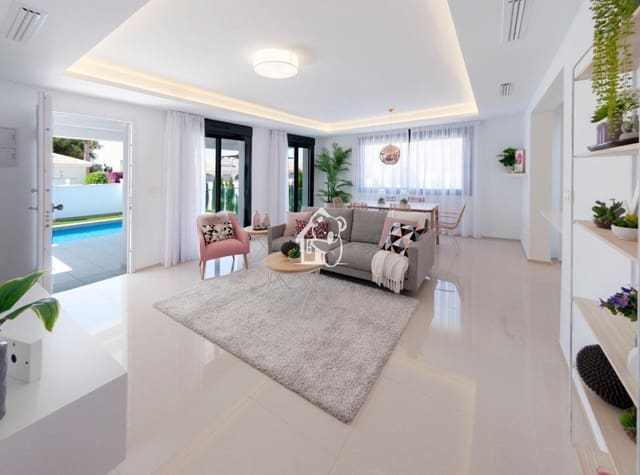 Villa/Maison de 4 chambres à louer à Benijófar avec piscine - 3 000 € (Ref: 10184059)