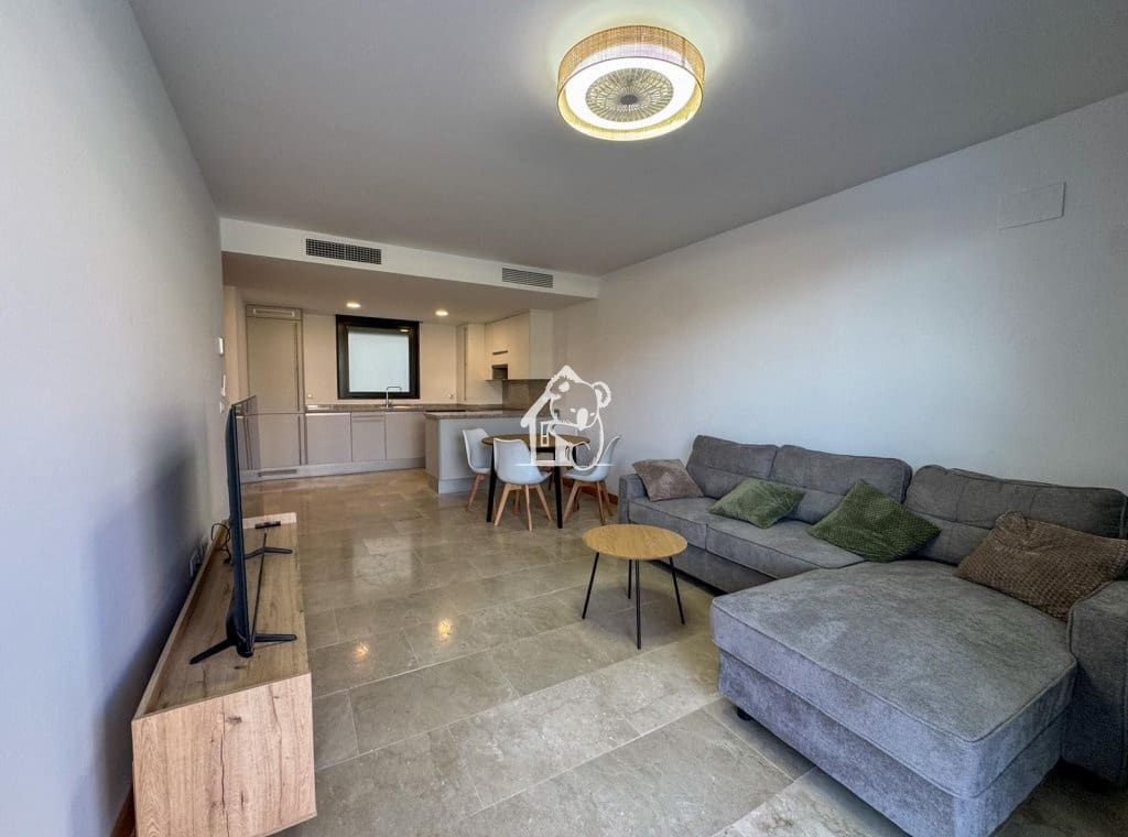 2 quarto Apartamento para arrendar em Orihuela Costa com piscina garagem - 1 100 € (Ref: 10184060)