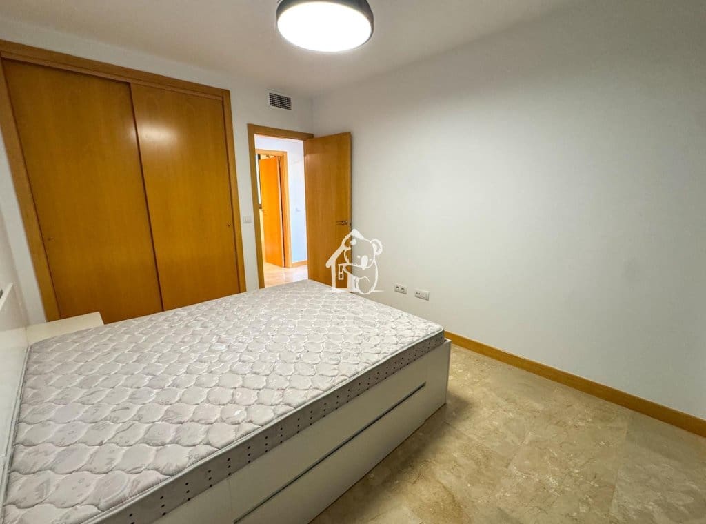 2 quarto Apartamento para arrendar em Orihuela Costa com piscina garagem - 1 100 € (Ref: 10184060)