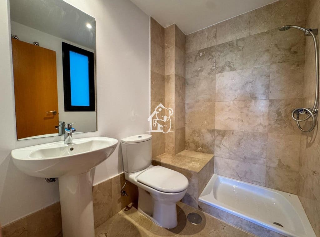 2 quarto Apartamento para arrendar em Orihuela Costa com piscina garagem - 1 100 € (Ref: 10184060)