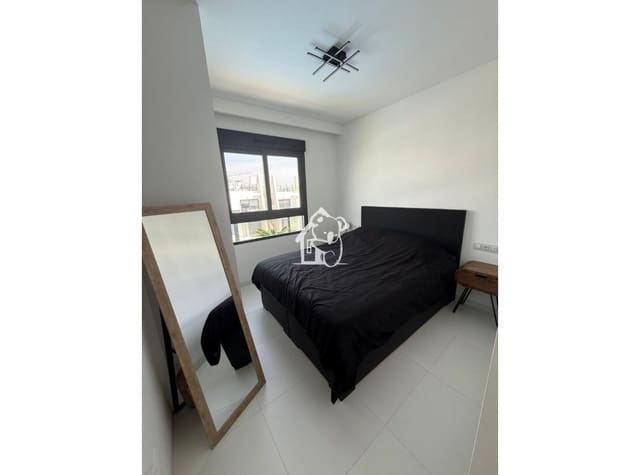 2 soverom Penthouse til leie i San Miguel de Salinas med svømmebasseng - € 1 100 (Ref: 10184061)