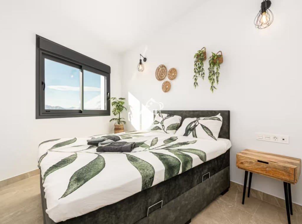 2 soverom Leilighet til leie i Benijofar med svømmebasseng - € 1 100 (Ref: 10184062)