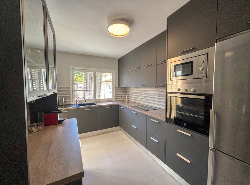 4 soveværelse Villa til leje i Cabo Roig med swimmingpool garage - € 3.500 (Ref: 8215732)