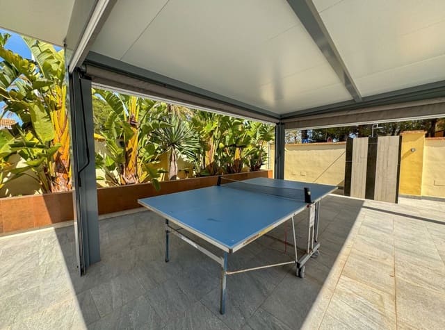 4 sovrum Villa att hyra i Cabo Roig, Orihuela med pool garage - 3 500 € (Ref: 8215732)