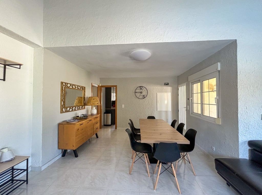 4 soveværelse Villa til leje i Cabo Roig med swimmingpool garage - € 3.500 (Ref: 8215732)