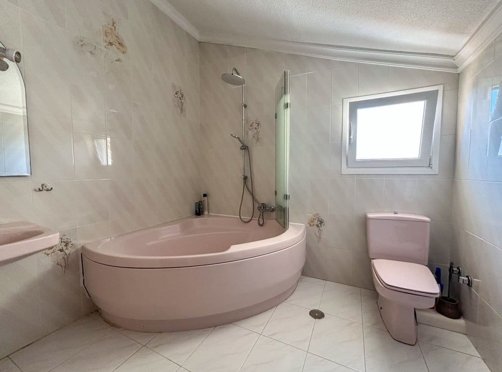 4 soveværelse Villa til leje i Cabo Roig med swimmingpool garage - € 3.500 (Ref: 8215732)