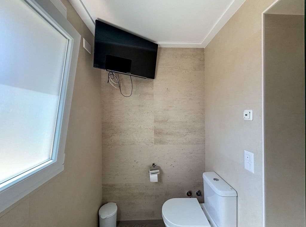 4 soveværelse Villa til leje i Cabo Roig med swimmingpool garage - € 3.500 (Ref: 8215732)