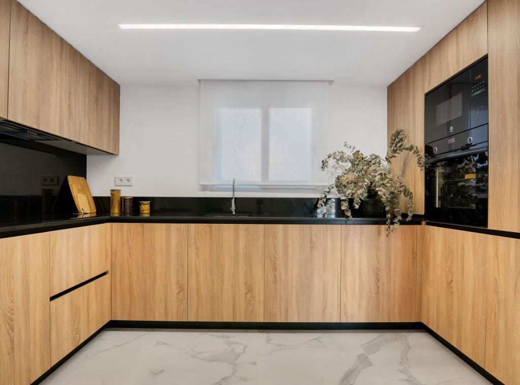 2 soverom Leilighet til salgs i Torrevieja med svømmebasseng - € 574 000 (Ref: 8310445)