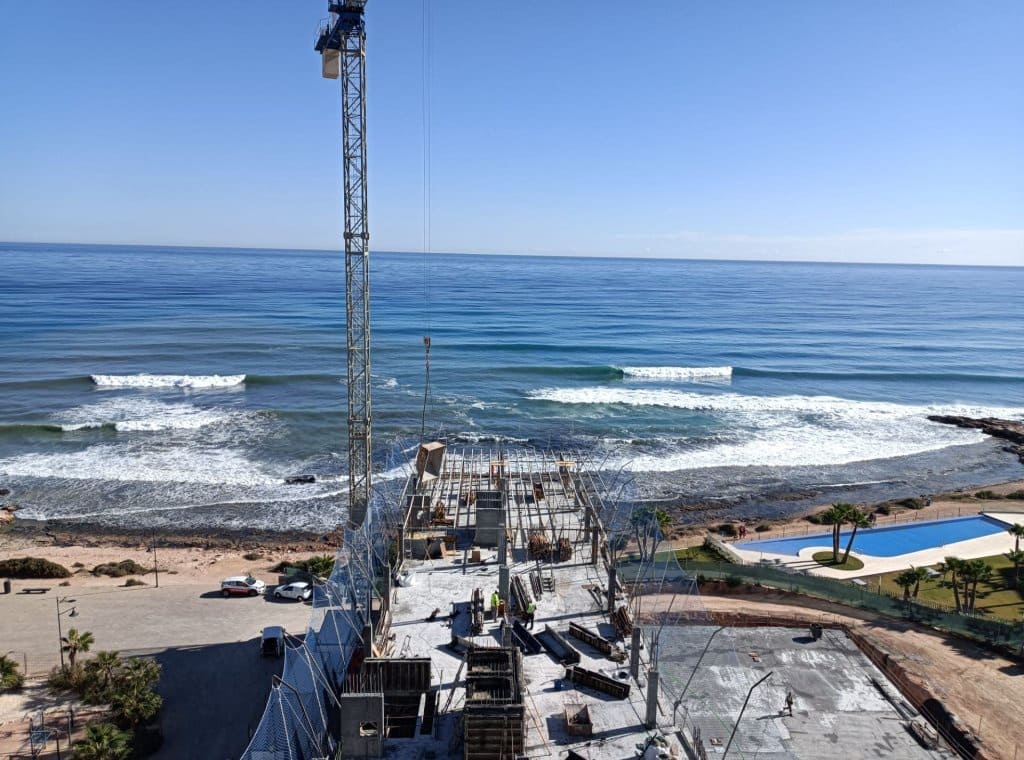 2 soverom Leilighet til salgs i Torrevieja med svømmebasseng - € 574 000 (Ref: 8310445)