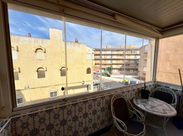 3 makuuhuone Huoneisto vuokrattavana paikassa Gaspar Perelló, Torrevieja - 900 € (Ref: 8344592)