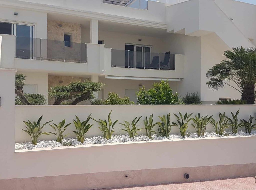 2 soveværelse Penthouse til salg i San Miguel de Salinas med swimmingpool - € 318.000 (Ref: 8372516)