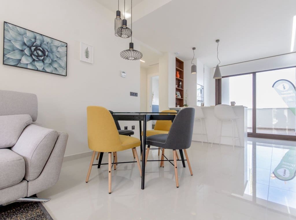 2 camera da letto Appartamento in vendita in Torrevieja con piscina - 275.000 € (Rif: 8394627)