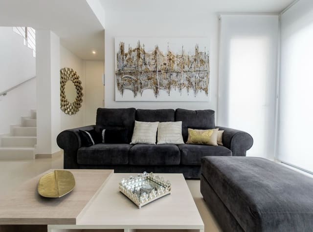 3 sovrum Villa till salu i San Miguel de Salinas med pool - 875 000 € (Ref: 8394629)