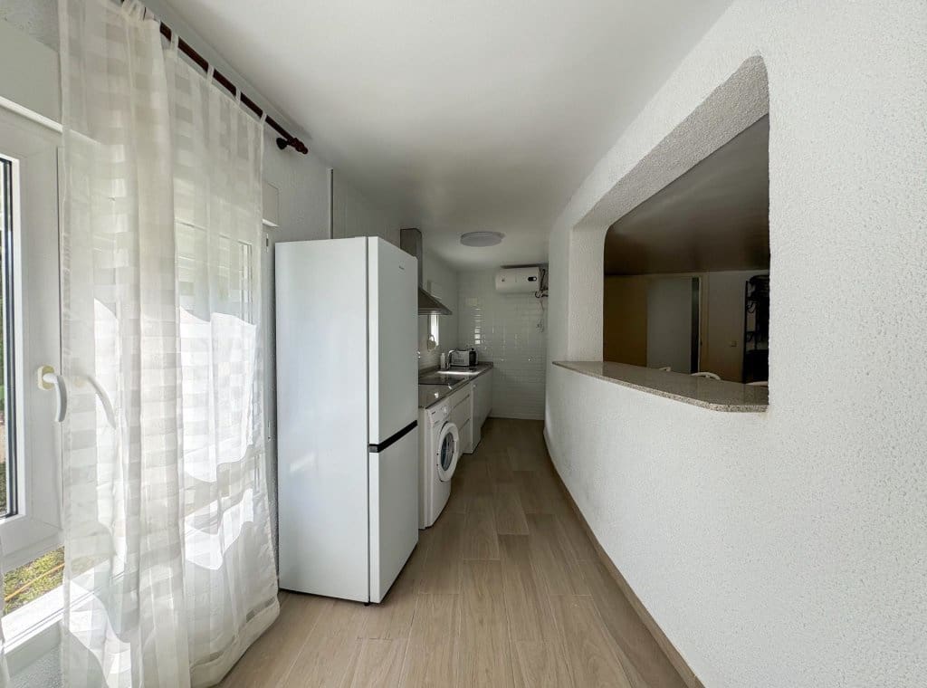 5 soveværelse Villa til leje i Orihuela Costa med swimmingpool - € 4.000 (Ref: 8422870)