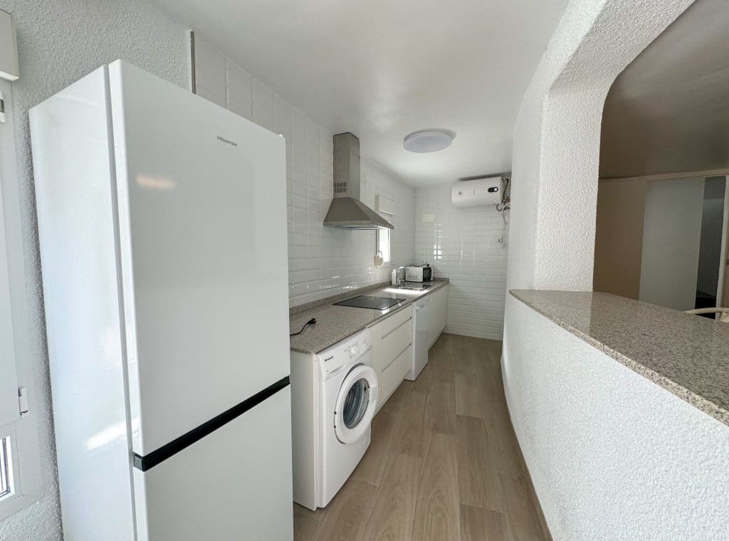 5 soveværelse Villa til leje i Orihuela Costa med swimmingpool - € 4.000 (Ref: 8422870)