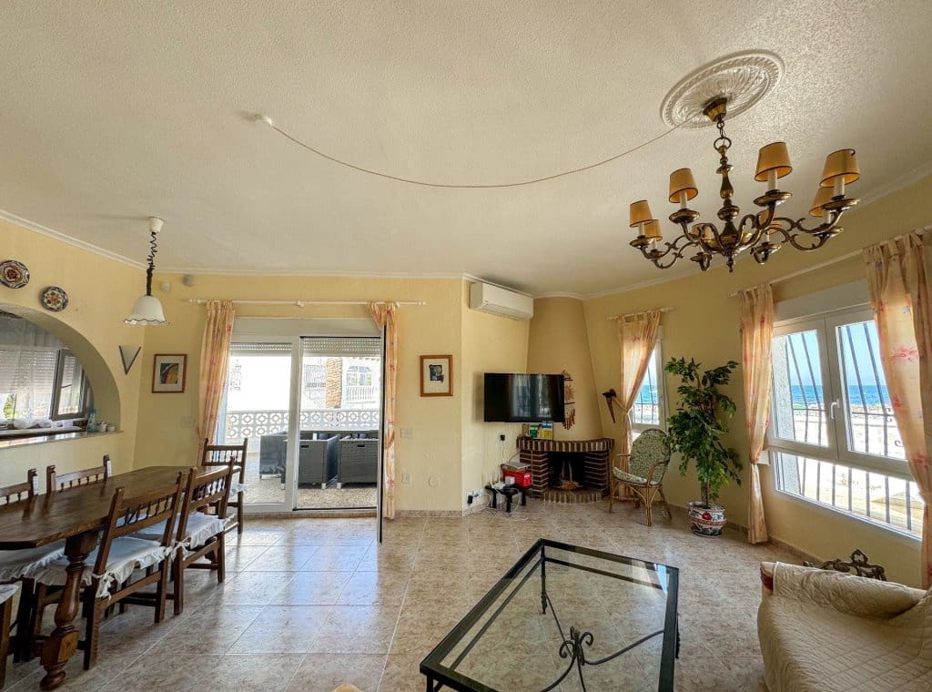 5 soveværelse Villa til leje i Orihuela Costa med swimmingpool - € 4.000 (Ref: 8422870)