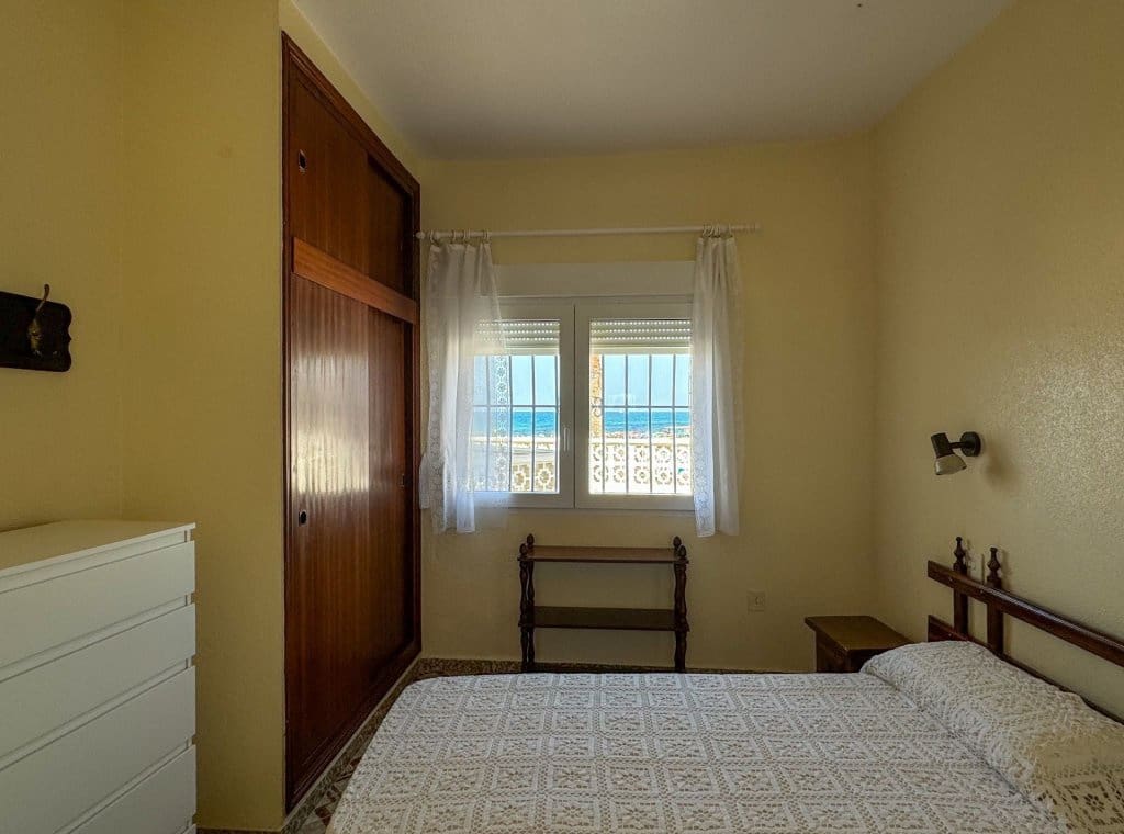 5 soveværelse Villa til leje i Orihuela Costa med swimmingpool - € 4.000 (Ref: 8422870)