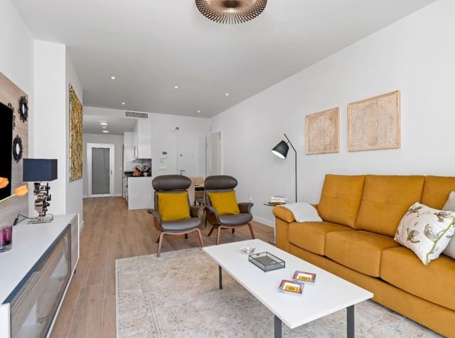 Ático de 2 habitaciones en Villamartin, Orihuela en venta con piscina garaje - 449.500 € (Ref: 8436698)