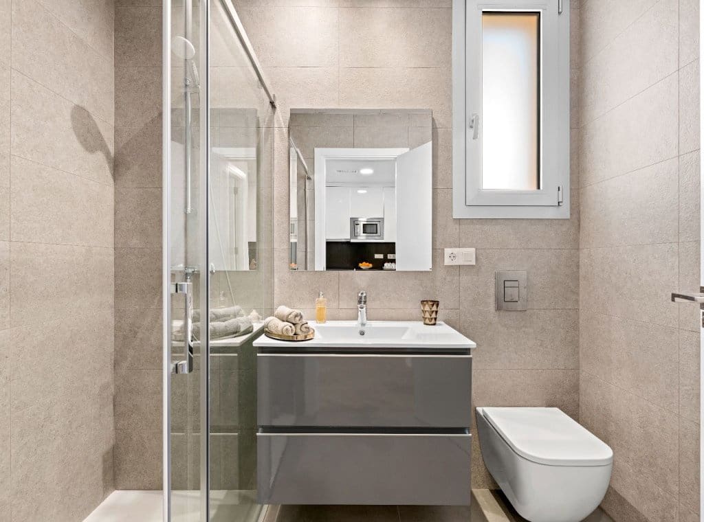 2 bedroom Penthouse for sale in Villamartin with pool garage - € 449,500 (Ref: 8436698)