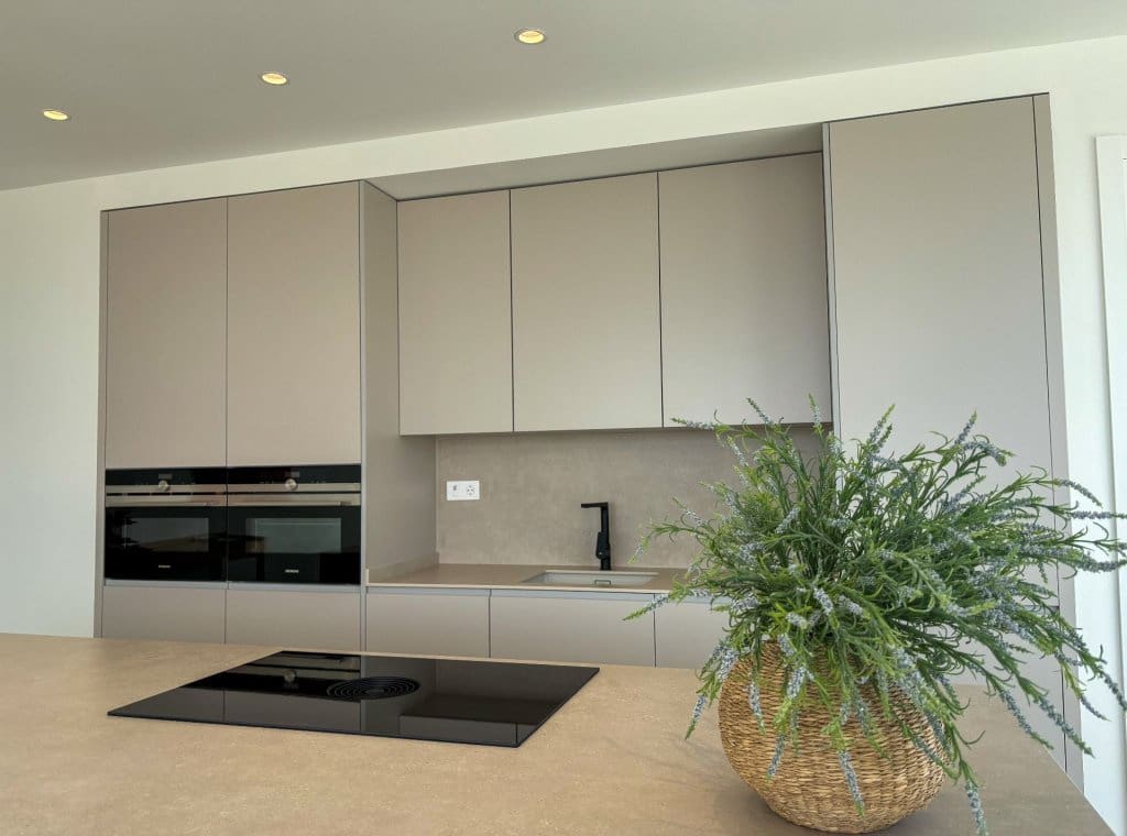 3 soveværelse Penthouse til salg i San Miguel de Salinas med swimmingpool - € 795.000 (Ref: 8469924)