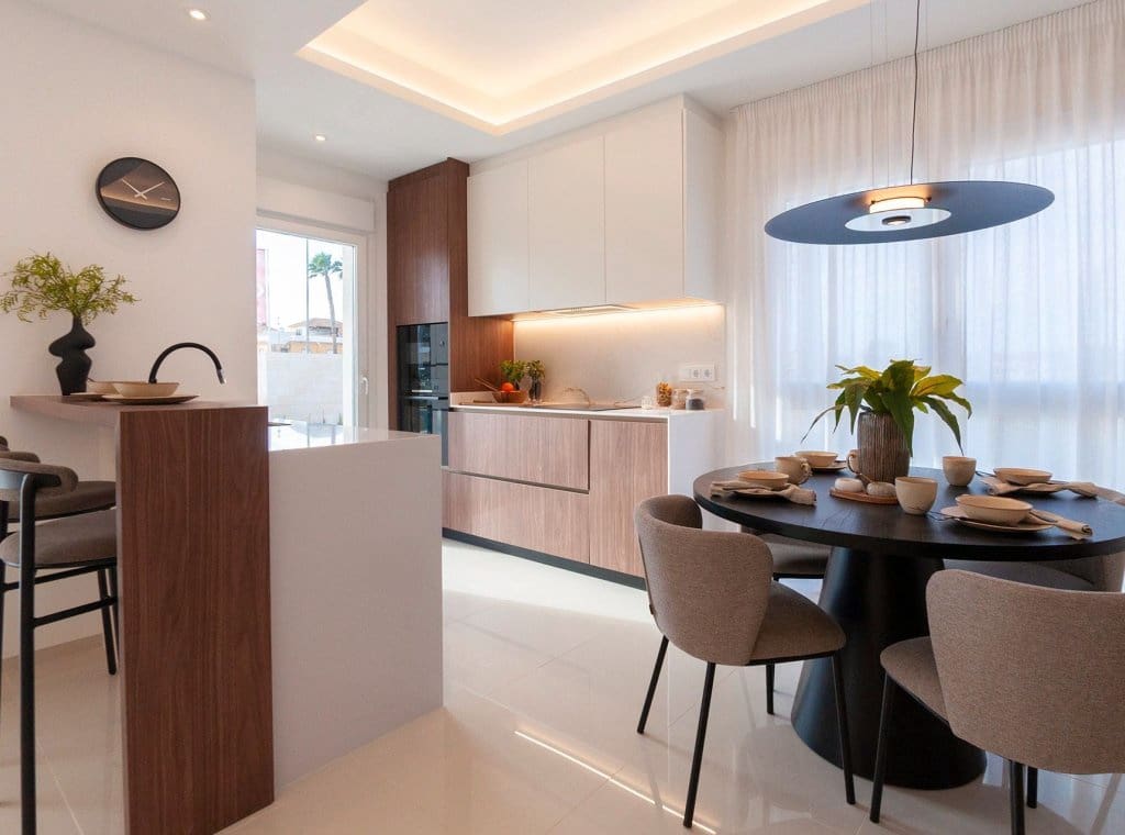 2 bedroom Flat for sale in Ciudad Quesada with pool - € 324,600 (Ref: 8484370)