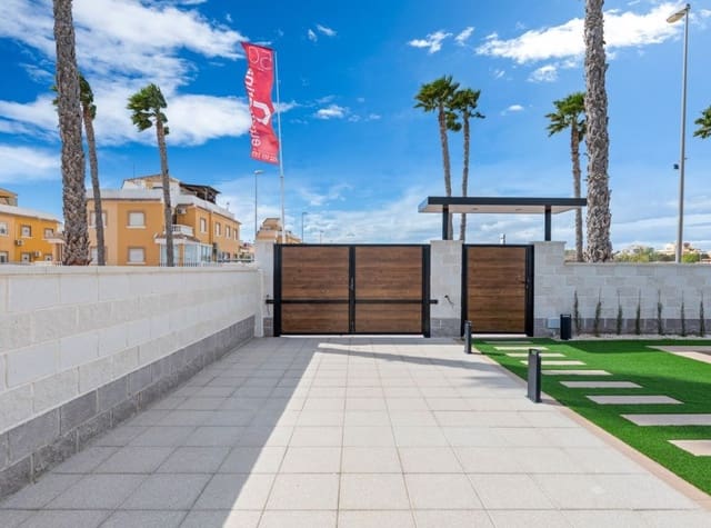 3 camera da letto Villa in vendita in Ciudad Quesada, Rojales con piscina - 597.000 € (Rif: 8484372)