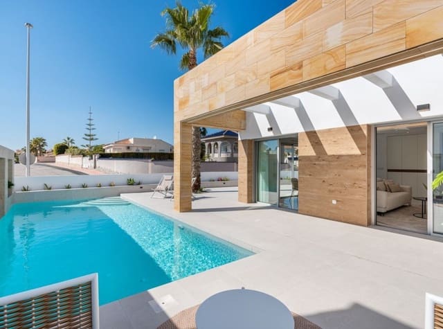 4 slaapkamer Villa te koop in Ciudad Quesada, Rojales met zwembad - € 985.000 (Ref: 8490682)