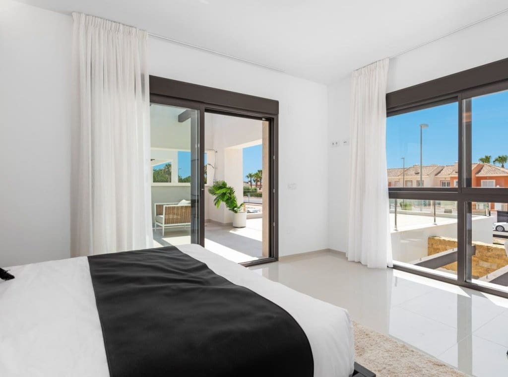 3 bedroom Villa for sale in Ciudad Quesada - € 832,725 (Ref: 8490683)